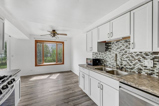 1841 Whaler Lane, Hanover Park, IL 60133