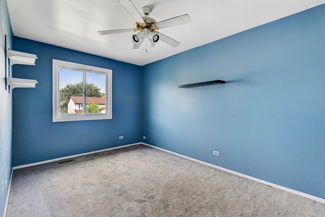 1841 Whaler Lane, Hanover Park, IL 60133