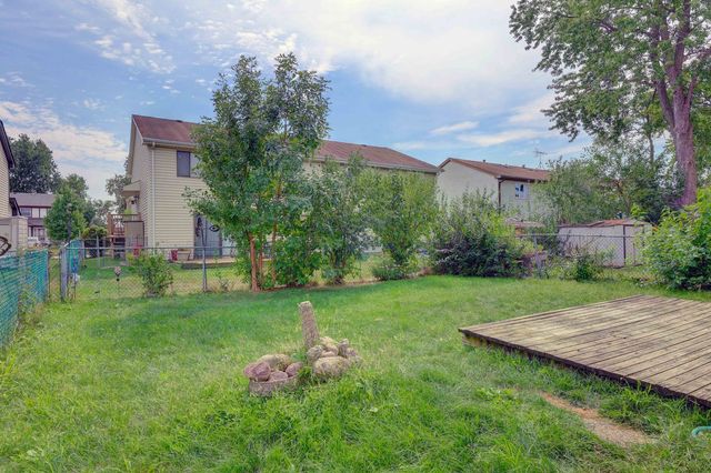 1841 Whaler Lane, Hanover Park, IL 60133