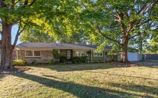 4 Green Acre Court, Brownsburg, IN 46112