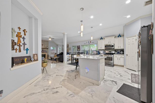 14415 Red Mulberry Lane, Houston, TX 77044