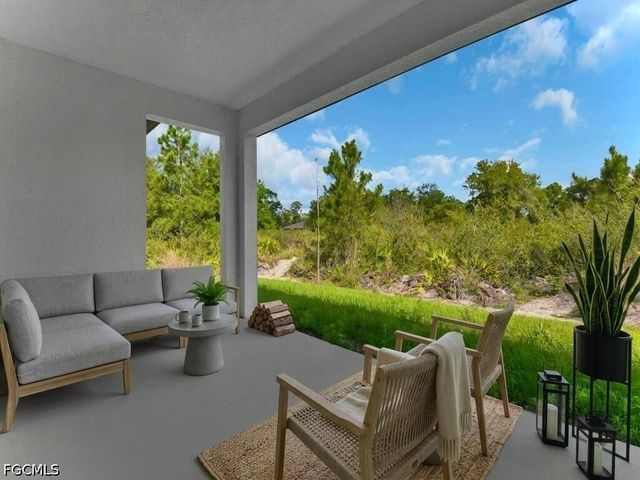 3805 E 8th ST, Lehigh Acres, FL 33972