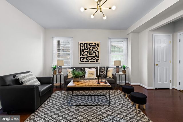 2601 HILLCREST AVE, Baltimore, MD 21234