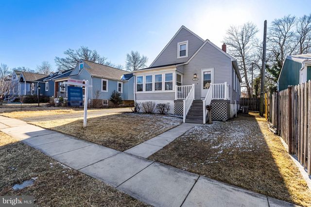 2601 HILLCREST AVE, Baltimore, MD 21234