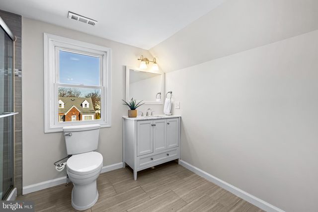 2601 HILLCREST AVE, Baltimore, MD 21234