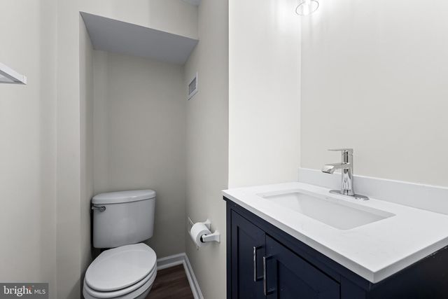 2601 HILLCREST AVE, Baltimore, MD 21234