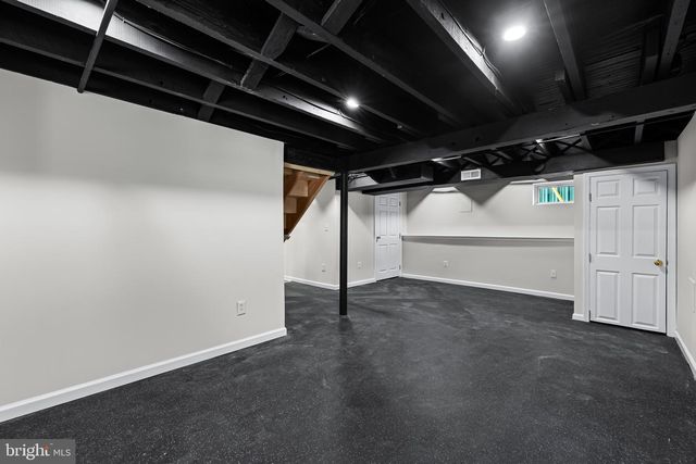 2601 HILLCREST AVE, Baltimore, MD 21234