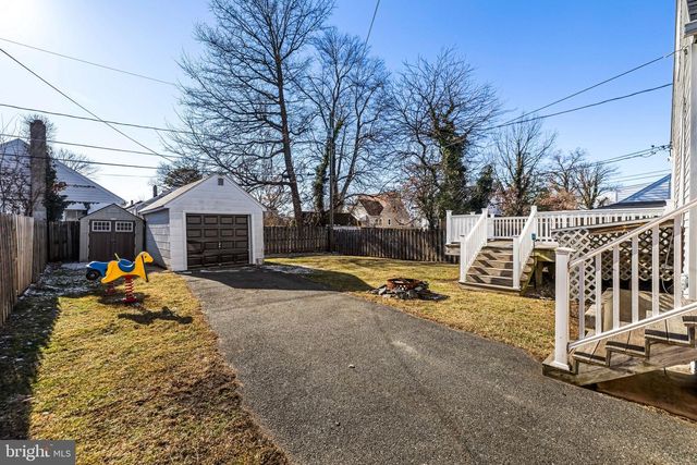 2601 HILLCREST AVE, Baltimore, MD 21234