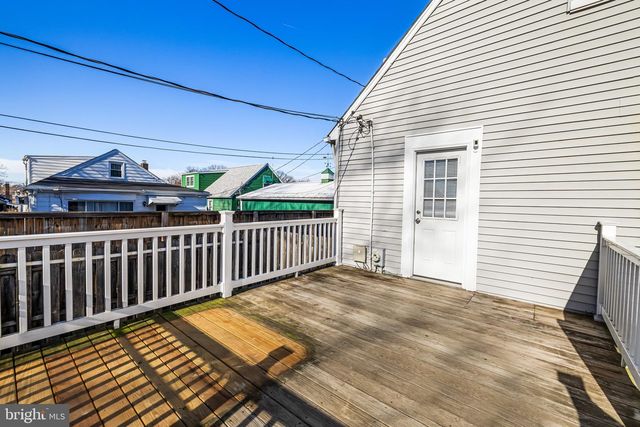 2601 HILLCREST AVE, Baltimore, MD 21234