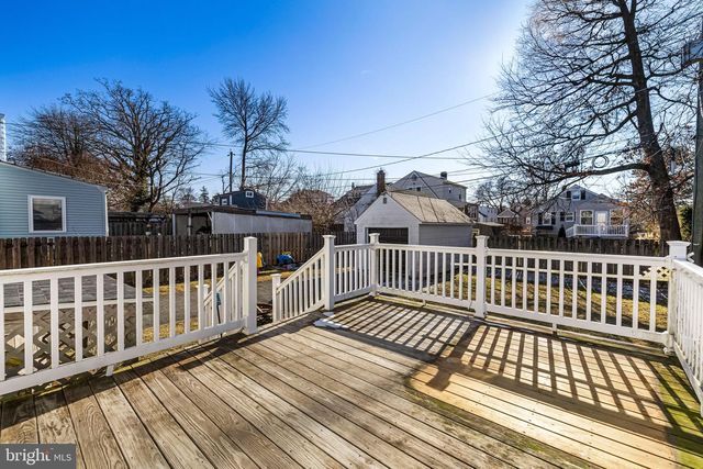 2601 HILLCREST AVE, Baltimore, MD 21234