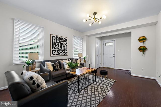 2601 HILLCREST AVE, Baltimore, MD 21234