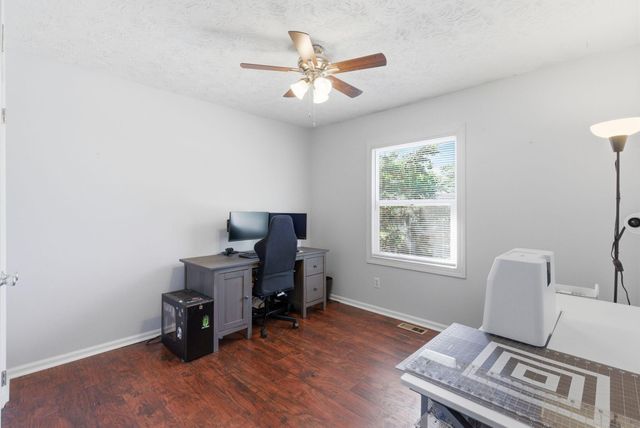 3552 Sundart Drive, Lexington, KY 40517