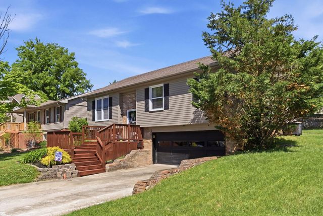3552 Sundart Drive, Lexington, KY 40517