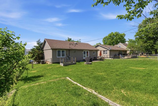 3552 Sundart Drive, Lexington, KY 40517