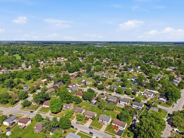 3552 Sundart Drive, Lexington, KY 40517