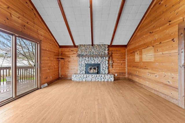 E5386 County Rd. V, Reedsburg, WI 53959