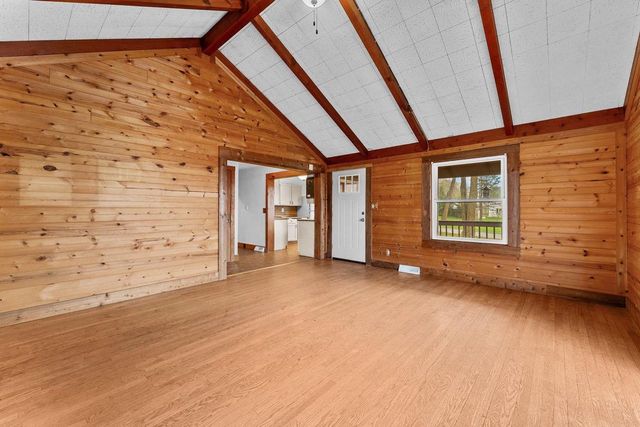 E5386 County Rd. V, Reedsburg, WI 53959