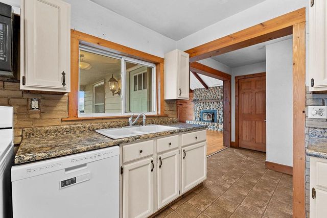 E5386 County Rd. V, Reedsburg, WI 53959