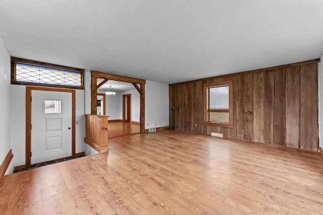 E5386 County Rd. V, Reedsburg, WI 53959