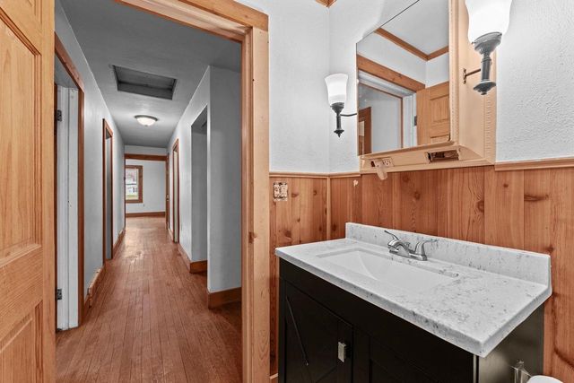 E5386 County Rd. V, Reedsburg, WI 53959