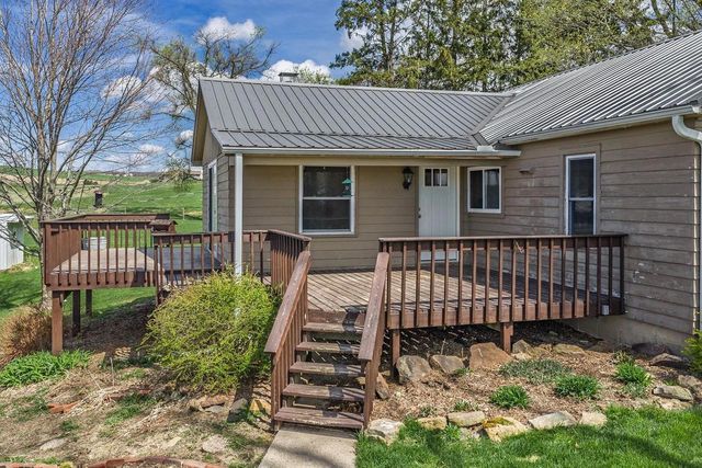 E5386 County Rd. V, Reedsburg, WI 53959