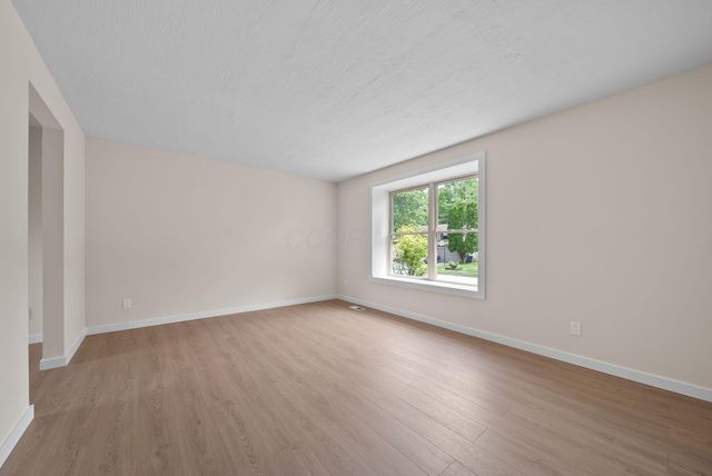 8503 Nimitz Drive, Powell, OH 43065