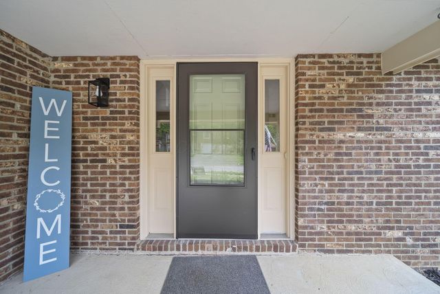 8503 Nimitz Drive, Powell, OH 43065