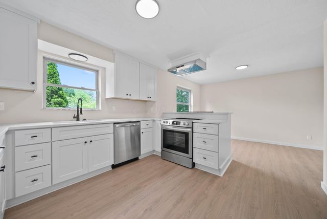 8503 Nimitz Drive, Powell, OH 43065
