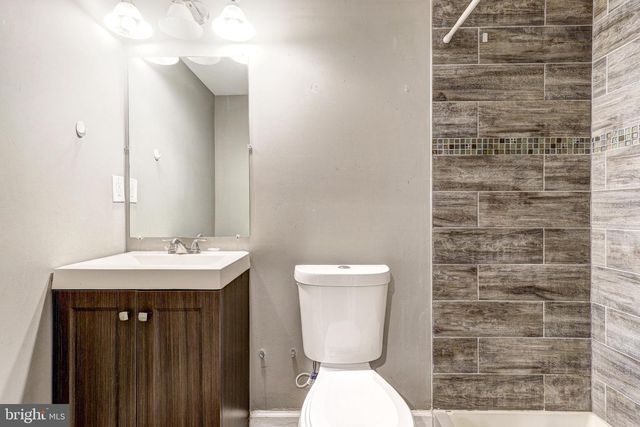 5600 CARTER AVE, Baltimore, MD 21214