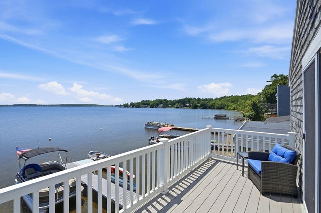 145 Staples Shore Rd, Lakeville, MA 02347