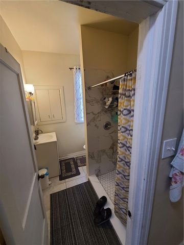 743 Taylor Ave, Avalon, PA 15202