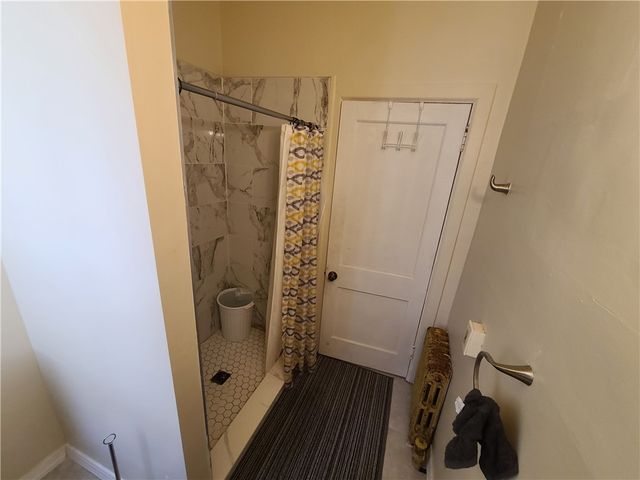 743 Taylor Ave, Avalon, PA 15202