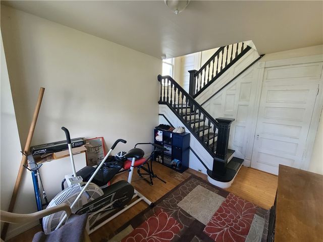 743 Taylor Ave, Avalon, PA 15202