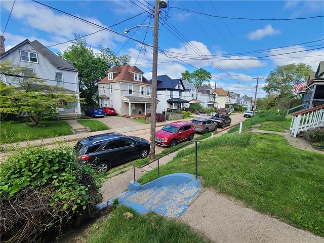 743 Taylor Ave, Avalon, PA 15202