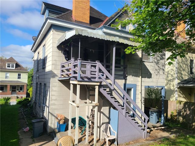 743 Taylor Ave, Avalon, PA 15202