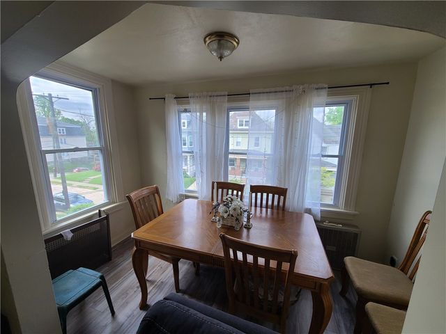 743 Taylor Ave, Avalon, PA 15202