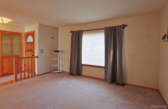 43428 Hartwick Drive, Sterling Heights, MI 48313