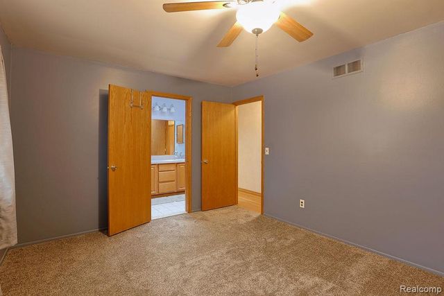 43428 Hartwick Drive, Sterling Heights, MI 48313