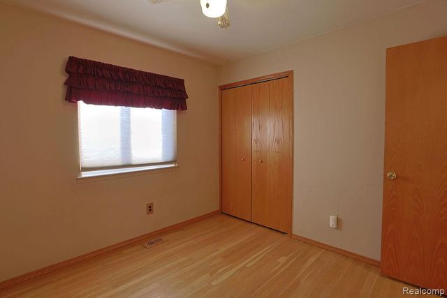 43428 Hartwick Drive, Sterling Heights, MI 48313