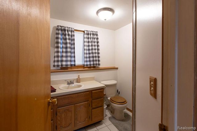 43428 Hartwick Drive, Sterling Heights, MI 48313