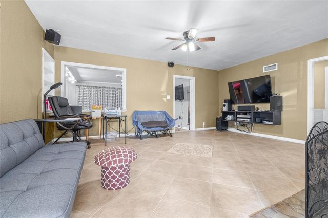 900 LAKE MARTHA DRIVE NE, Winter Haven, FL 33881