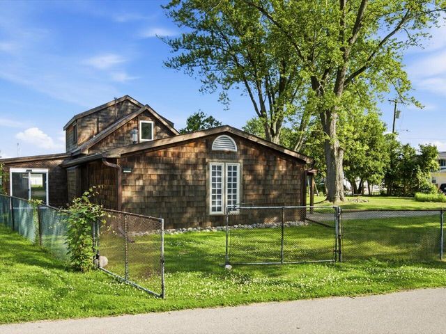 124 Roselawn Street, Update, MI 48001
