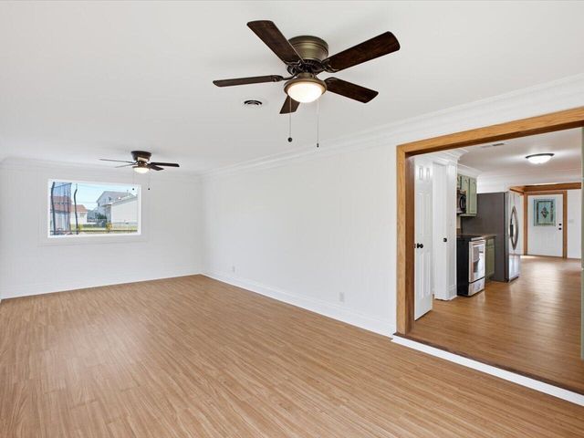 124 Roselawn Street, Update, MI 48001