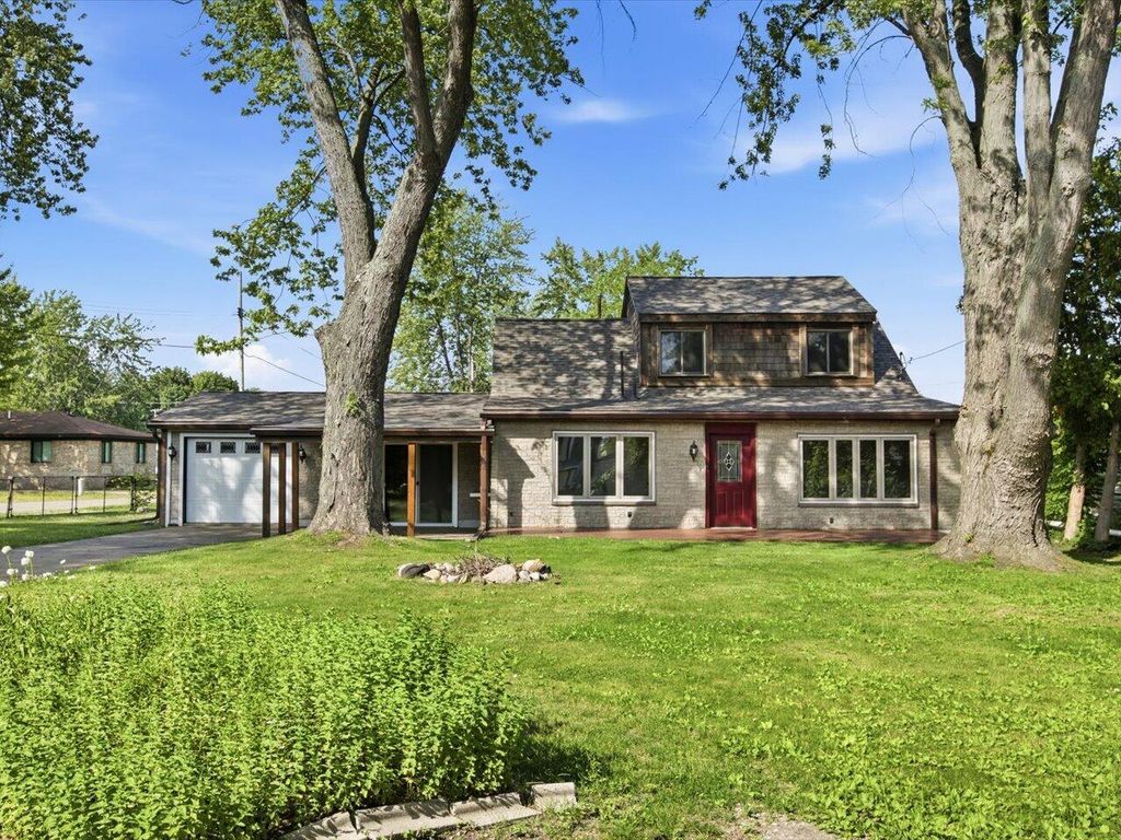 124 Roselawn Street, Update, MI 48001