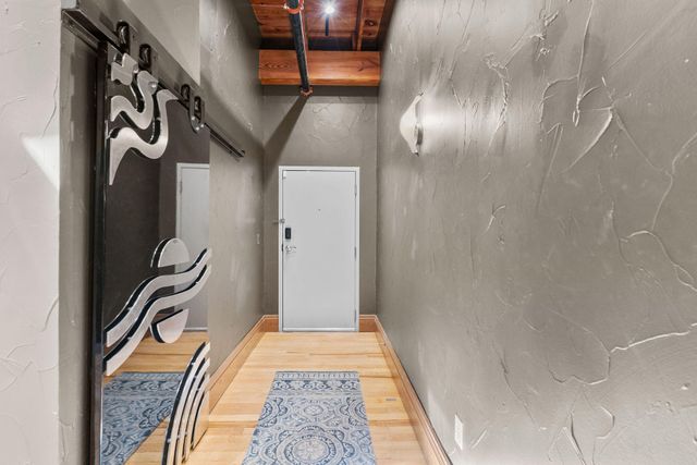 509 W Olive Street 201, Springfield, MO 65806