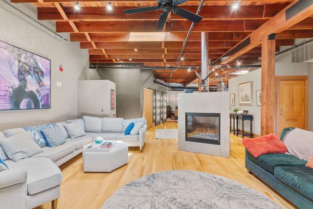 509 W Olive Street 201, Springfield, MO 65806