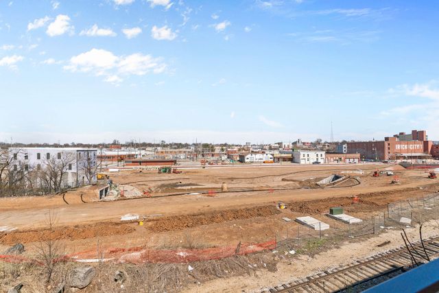 509 W Olive Street 201, Springfield, MO 65806