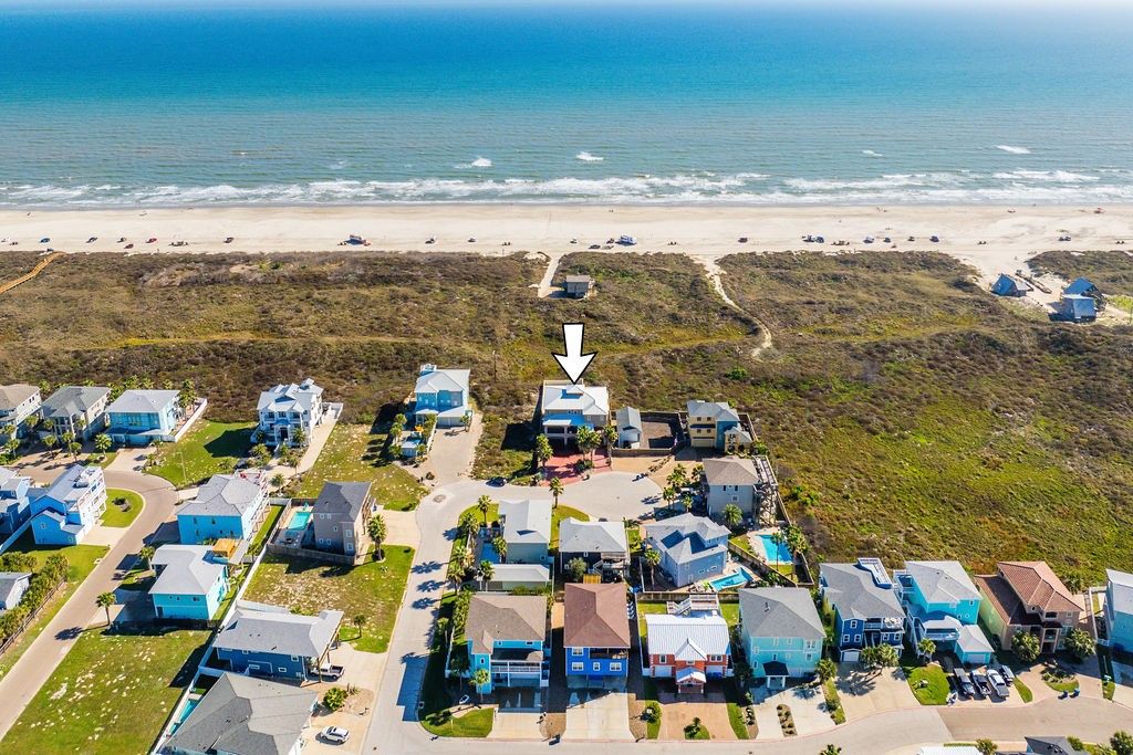 688 Kaila Ct, Port Aransas, TX 78373 — photo 3