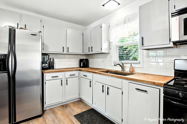 4709 William Street, Mchenry, IL 60051