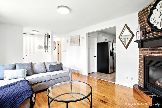 4709 William Street, Mchenry, IL 60051